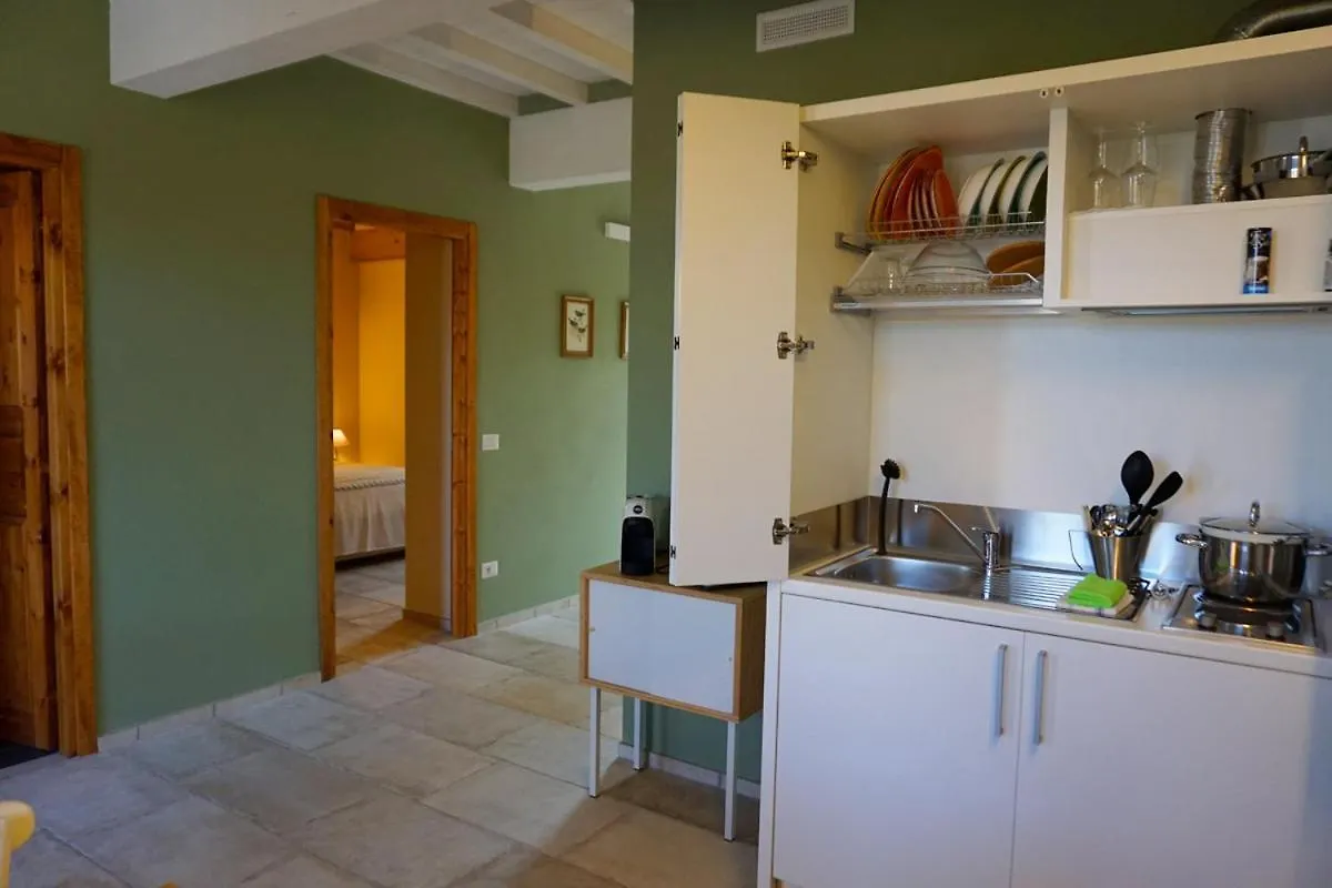 Agriturismo Cheloni Guasticce 0*,